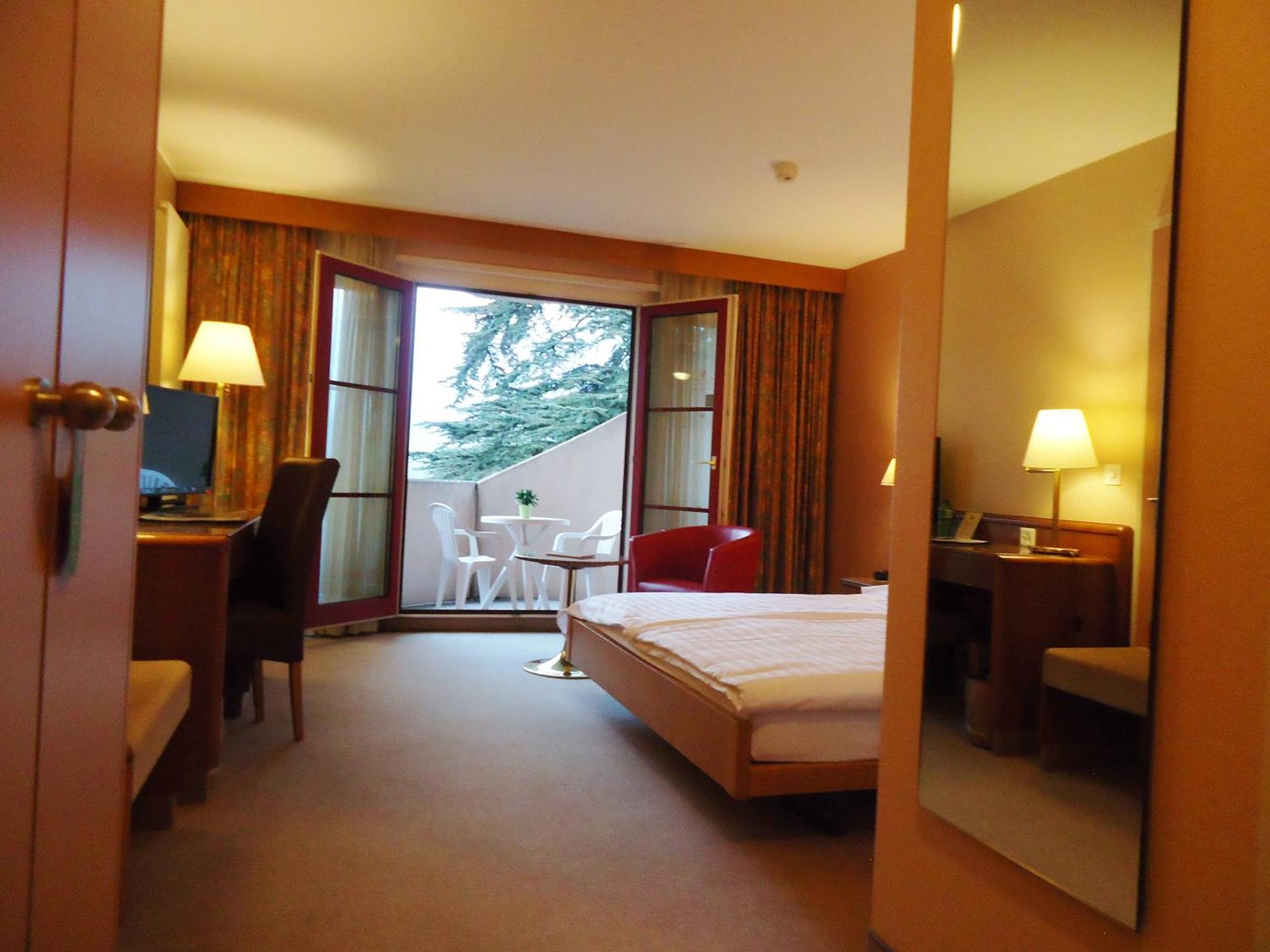 Hotel Le Cedre Bex Quarto foto