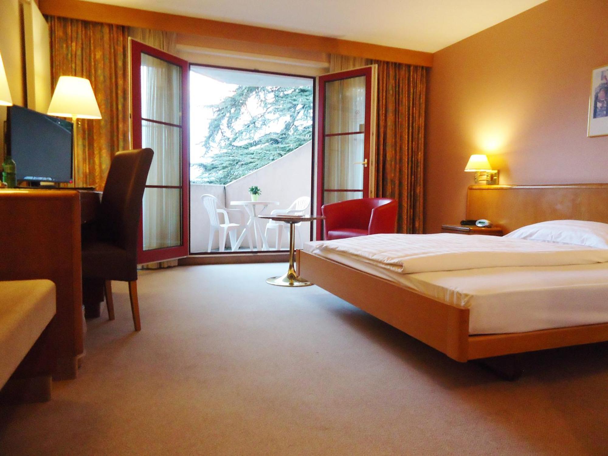 Hotel Le Cedre Bex Quarto foto