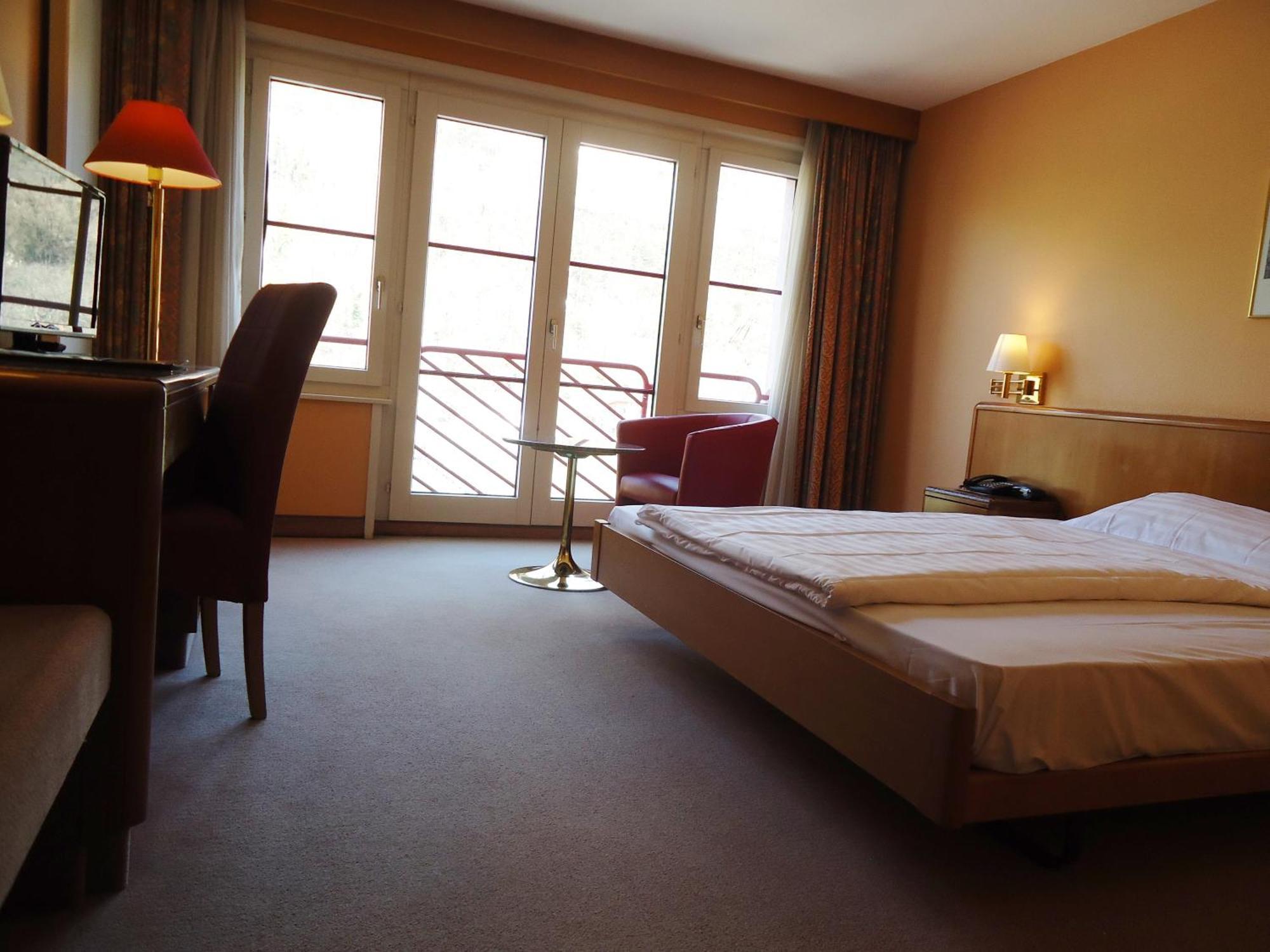 Hotel Le Cedre Bex Quarto foto