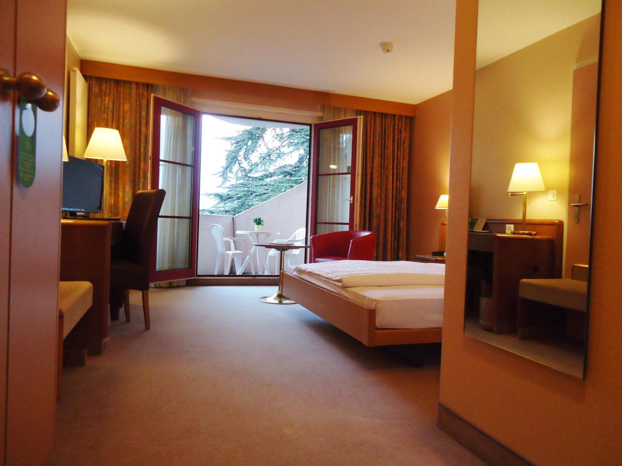 Hotel Le Cedre Bex Quarto foto